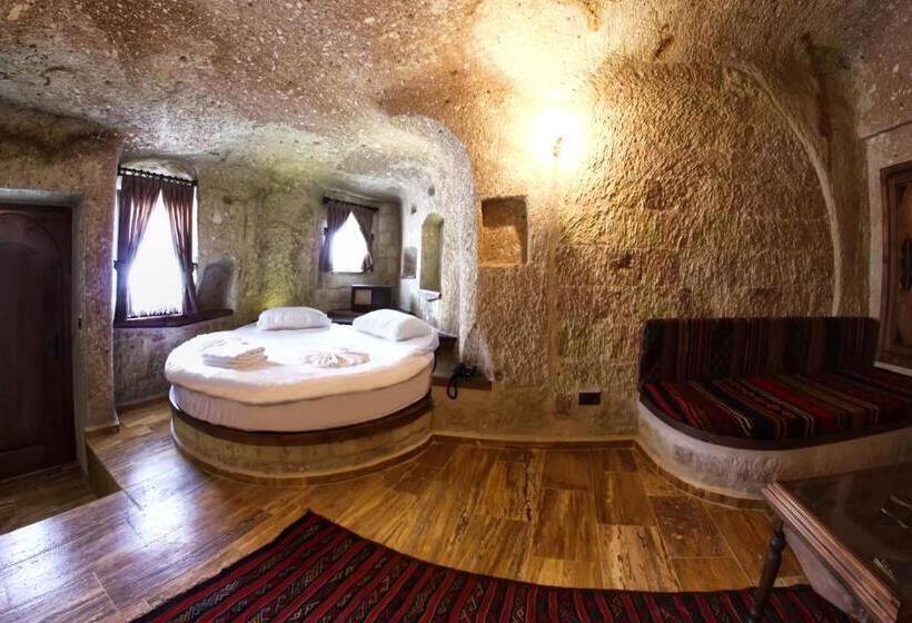 سوییت لوکس, Kemerhan Cave Suites