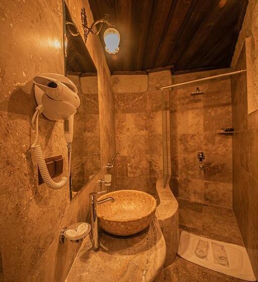 سوئیت پریمیوم, Kemerhan Cave Suites