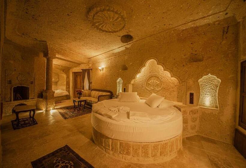 سوئیت پریمیوم, Kemerhan Cave Suites