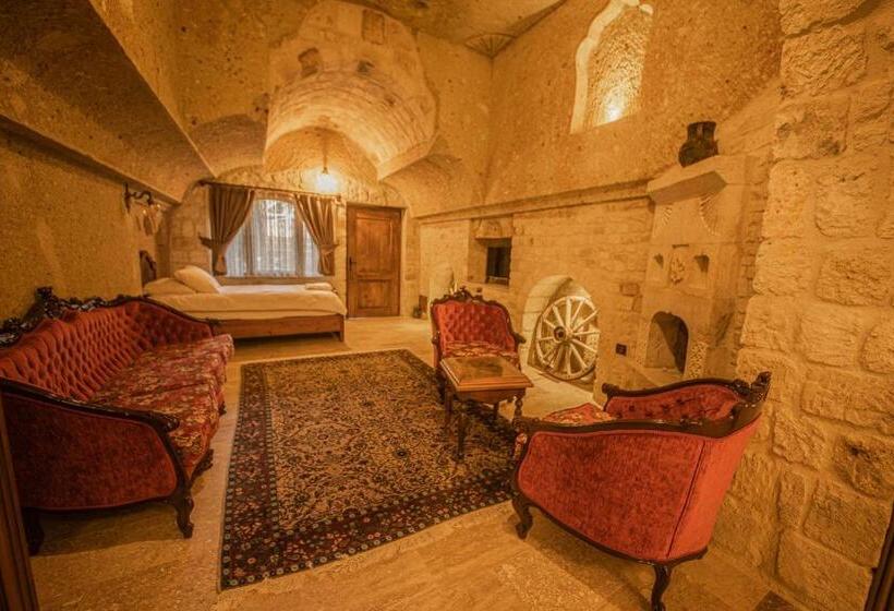 سوئیت پریمیوم, Kemerhan Cave Suites
