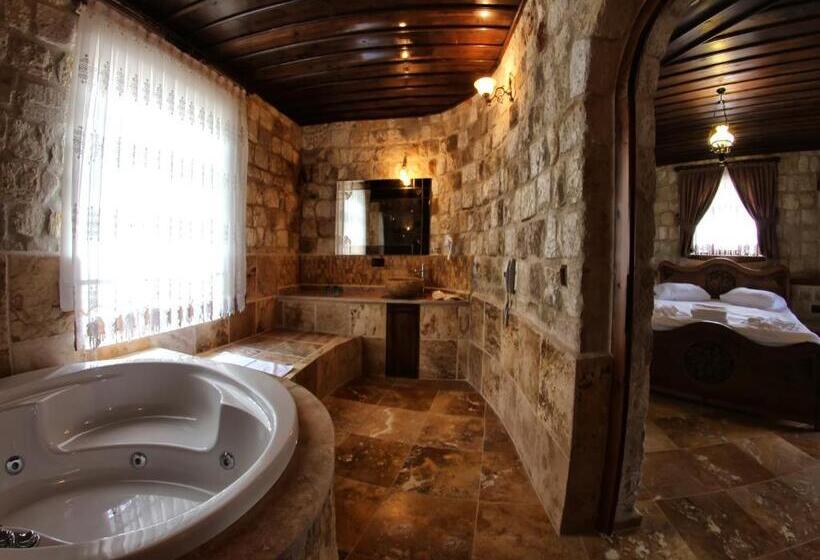 سوئیت پریمیوم, Kemerhan Cave Suites