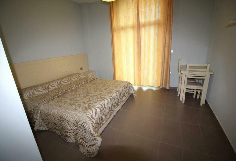 스탠다드 룸, Piazza