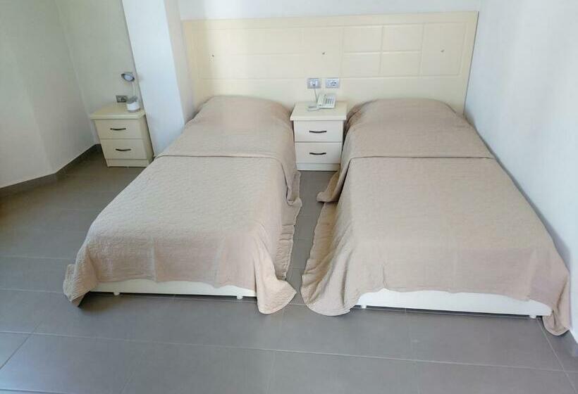 스탠다드 룸, Piazza