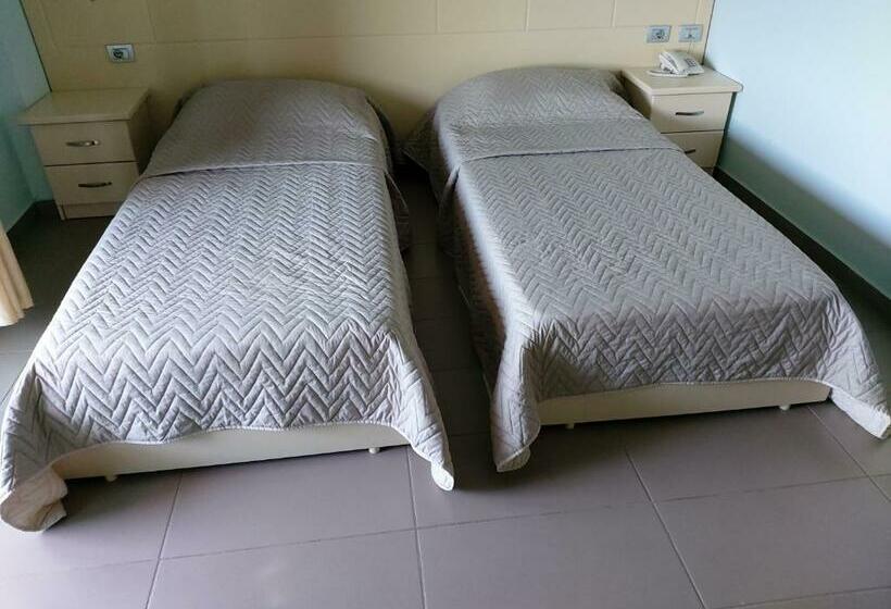 스탠다드 룸, Piazza