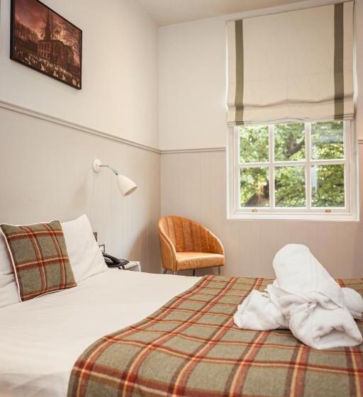 غرفة قياسية, Saint Pauls House