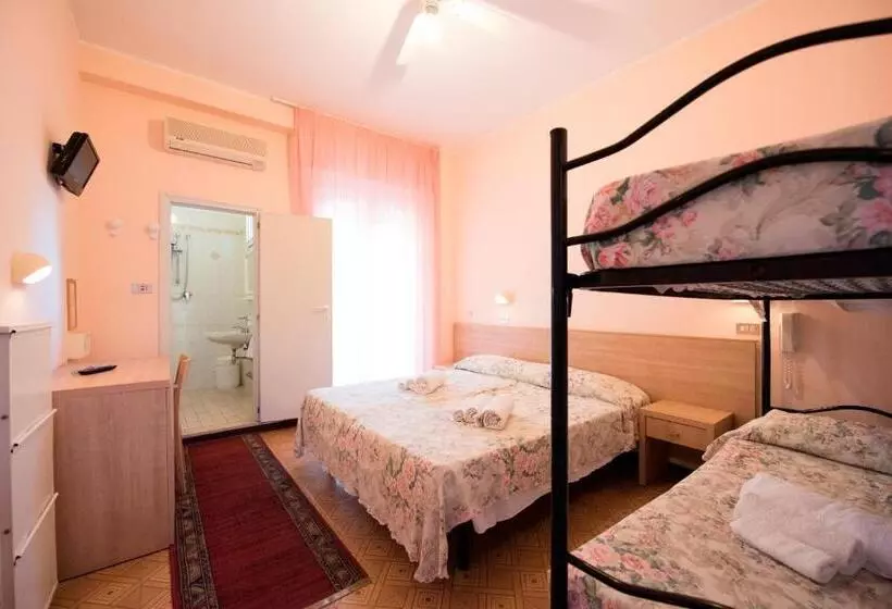 Standard Neljän Hengen Huone, Settebello B&b