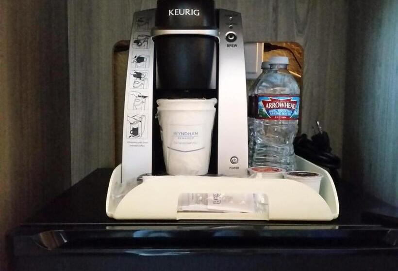 스위트, Silverstone Inn & Suites Spokane Valley