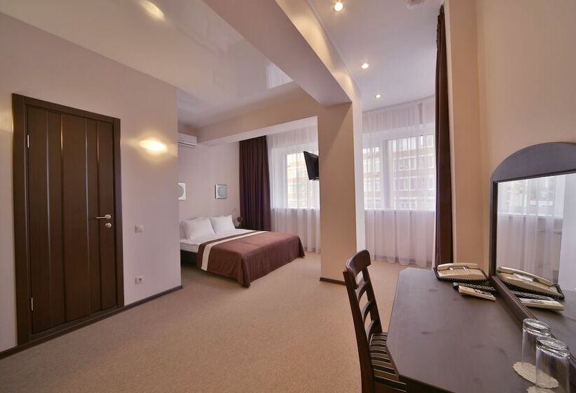 חדר קומפורט, Sovremennik