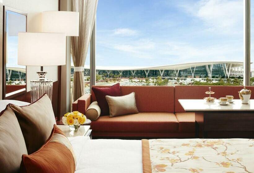 Club Room King Bed, Taj Bangalore
