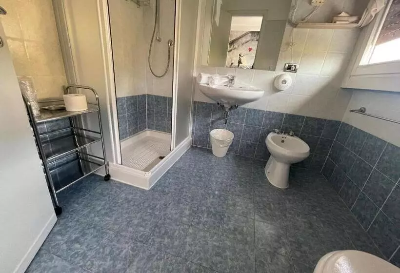 ファミリールーム, Lake Garda Hostel