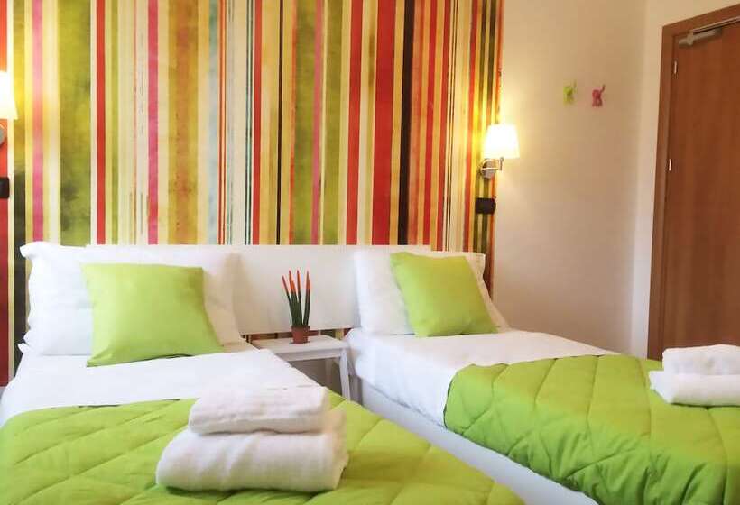 Номер Стандарт, Lake Garda Hostel