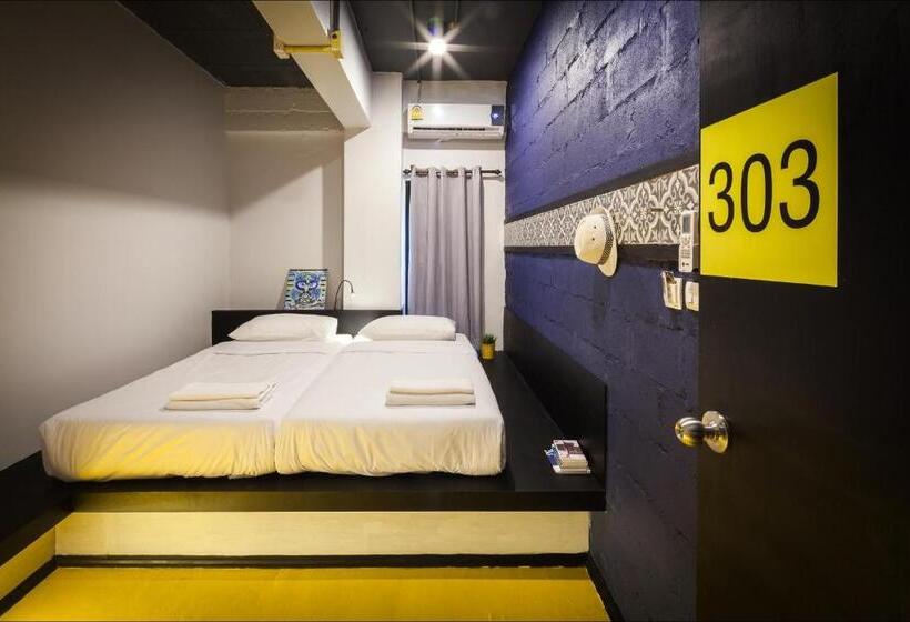 스탠다드 룸 공동 욕실, Fulfill Phuket   Sha