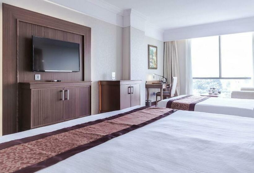 اتاق سوپریور, Army