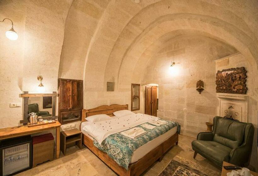 اتاق استاندارد, Charming Cave