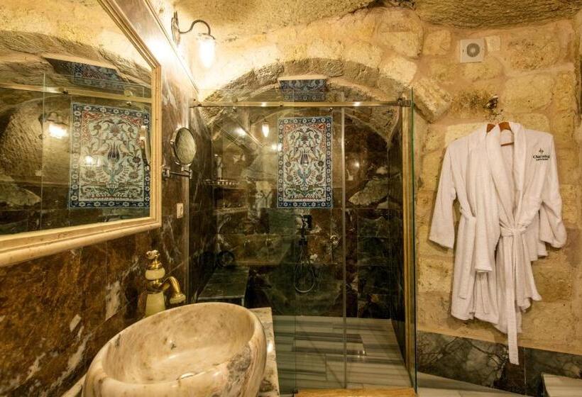 اتاق سوپریور, Charming Cave