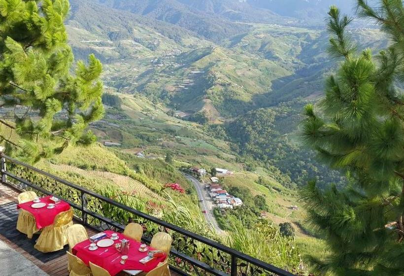 Номер Стандарт Вид на Горы, Crystal Hill R