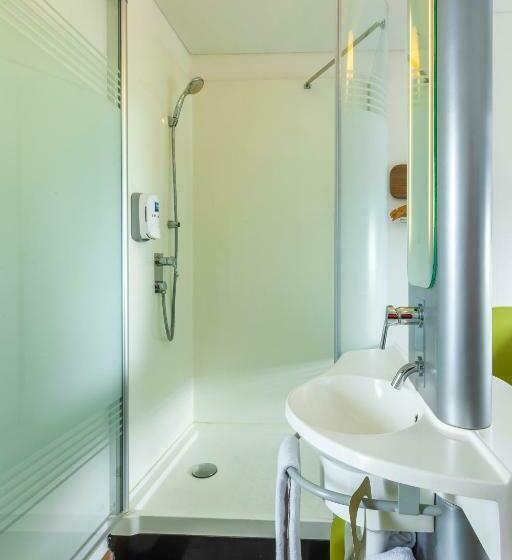 חדר סטנדרט עם מיטת קומתיים, Deka Hotel Surabaya Hr Muhammad