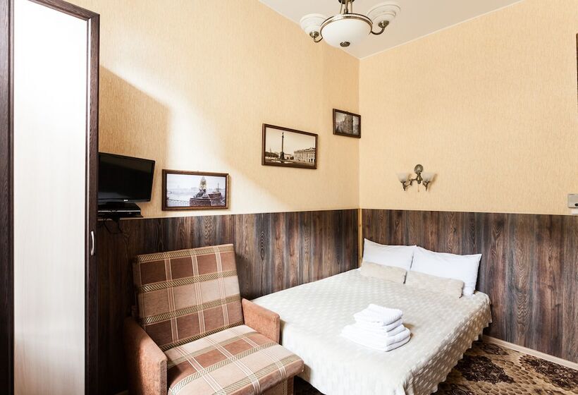 기본룸, Dom Romanovykh Mini