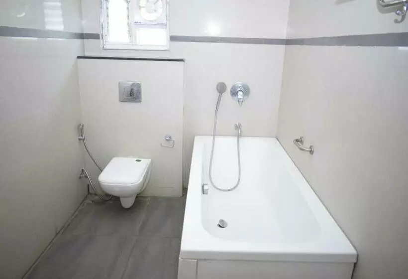 Suite Deluxe Llit King, Golden Castle