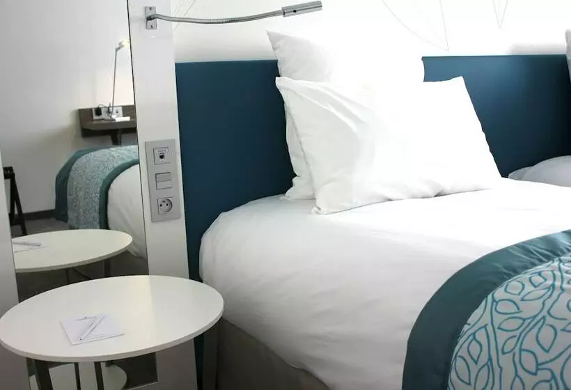 オーシャンビュースーペリアールーム, Golden Tulip Marseille Euromed