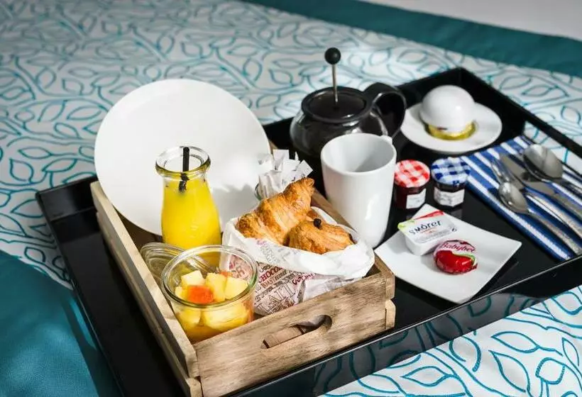 キングサイズベッドのエクゼクティブルーム, Golden Tulip Marseille Euromed