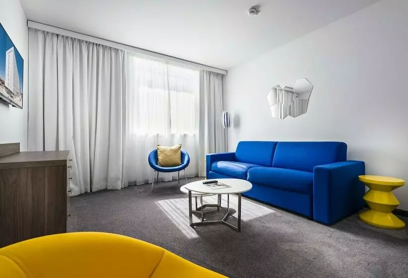 ジュニアスイート, Golden Tulip Marseille Euromed