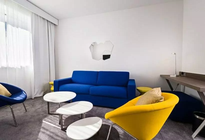 ジュニアスイート, Golden Tulip Marseille Euromed