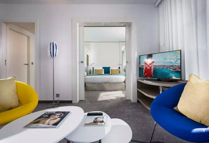 海の見えるエクゼクティブスイート, Golden Tulip Marseille Euromed