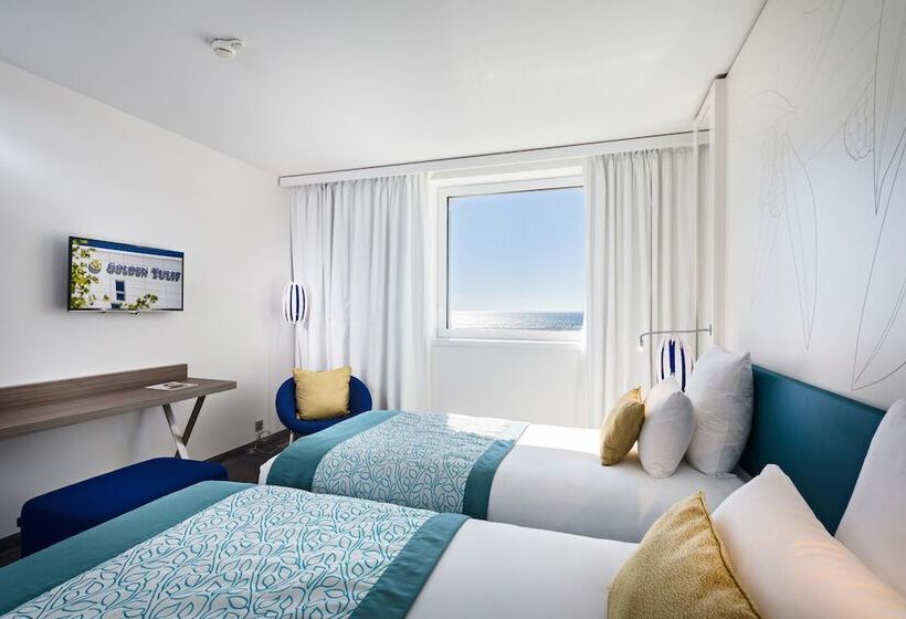 Номер Superior, Golden Tulip Marseille Euromed