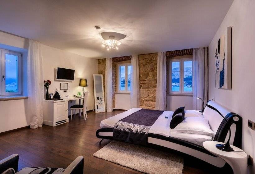 اتاق استاندارد با چشمانداز دریا, Heritage Forza