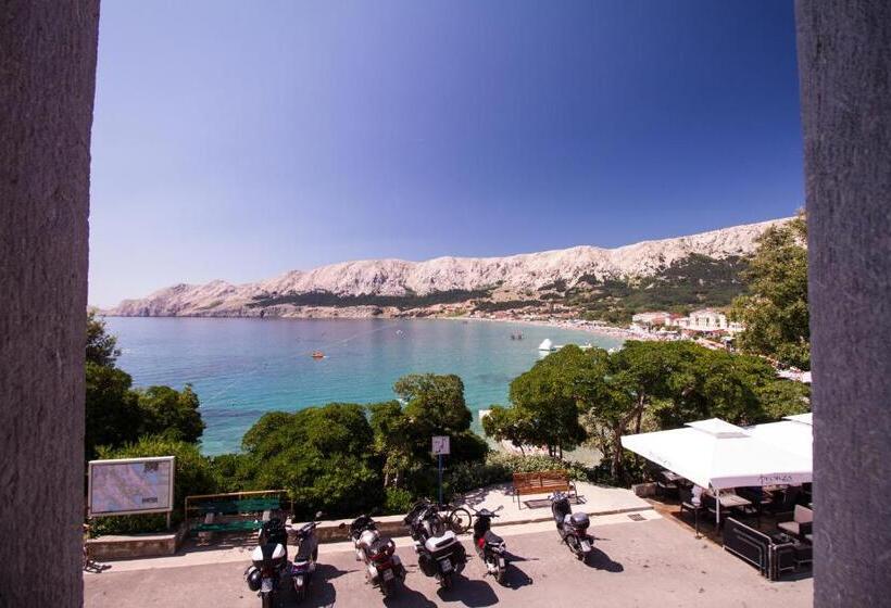 اتاق استاندارد با چشمانداز دریا, Heritage Forza