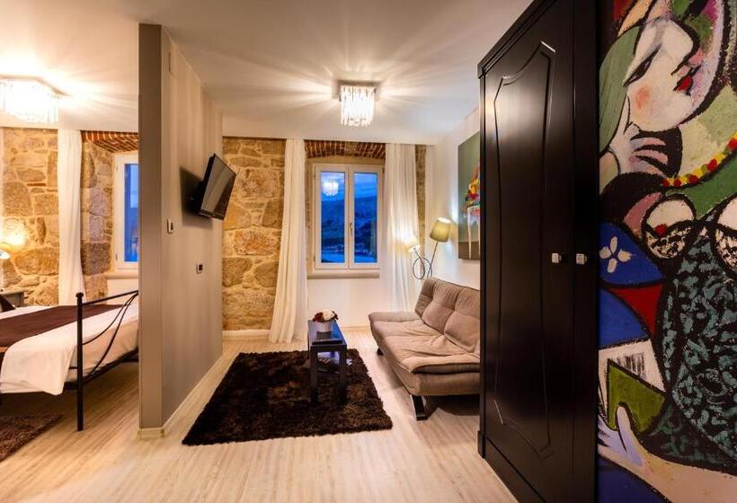 اتاق استاندارد با چشمانداز دریا, Heritage Forza