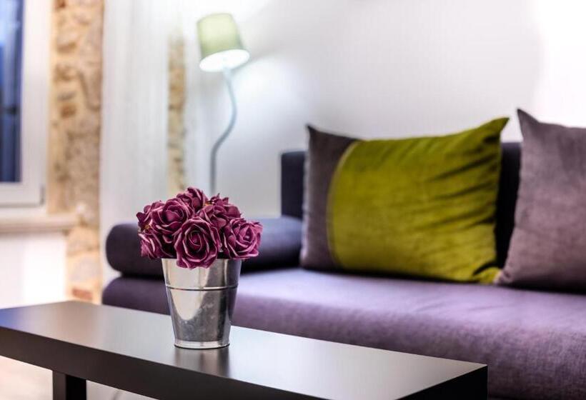 اتاق استاندارد با چشمانداز دریا, Heritage Forza