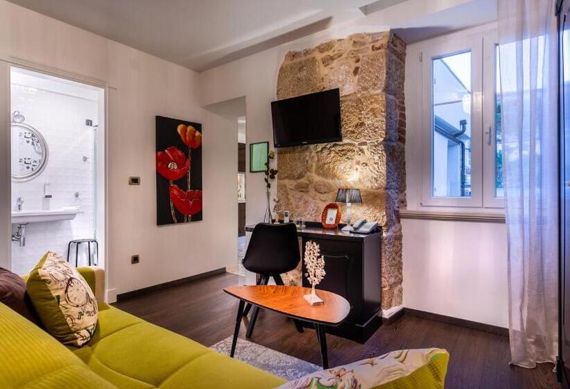 سوئیت با بالکن, Heritage Forza