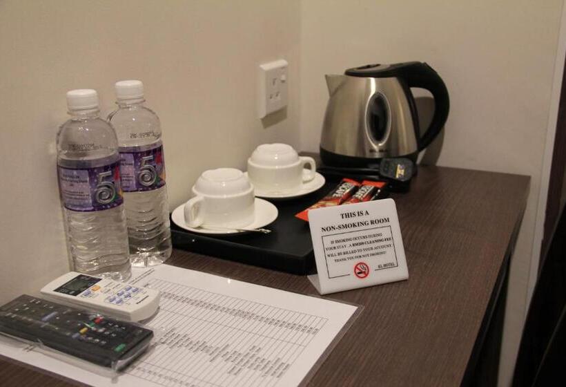 غرفة ديلوكس فردية, Kl