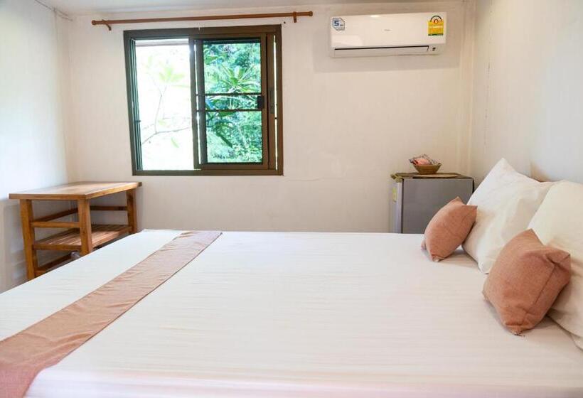 이코노미 룸, Pai Happyvillage_yeon