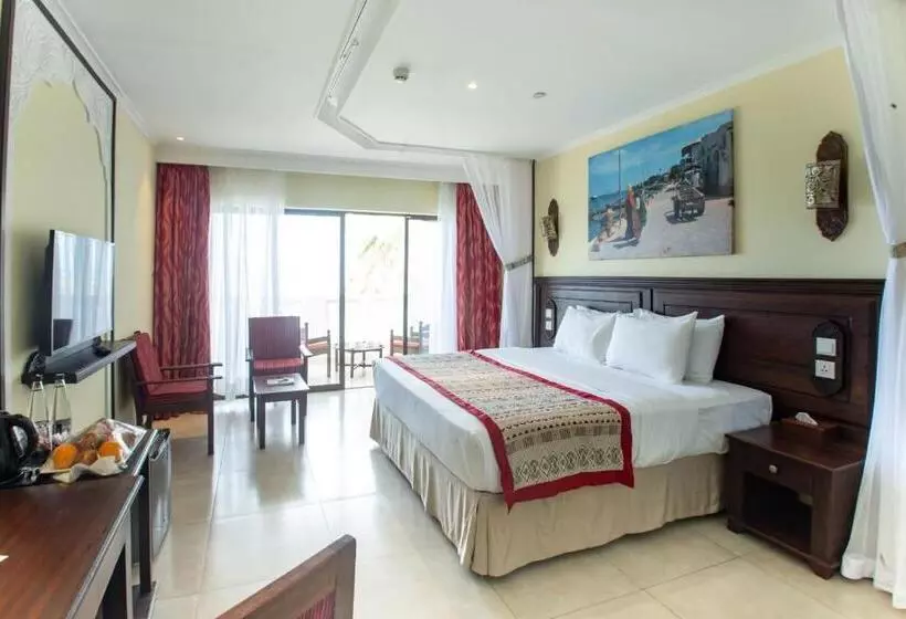اتاق لوکس با چشم‌انداز دریا, Prideinn Paradise Beach Resort & Spa Mombasa