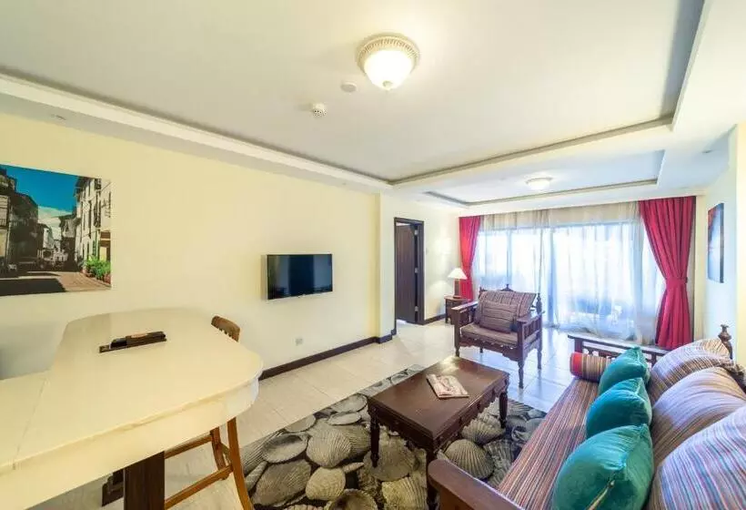 سوییت با چشم‌انداز دریا, Prideinn Paradise Beach Resort & Spa Mombasa