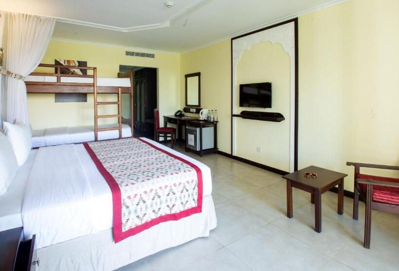 Семейный Номер, Prideinn Paradise Beach Resort & Spa Mombasa