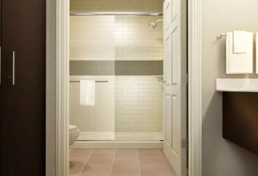 身障者適用スイートルーム, Staybridge Suites St Louis   Westport, An Ihg