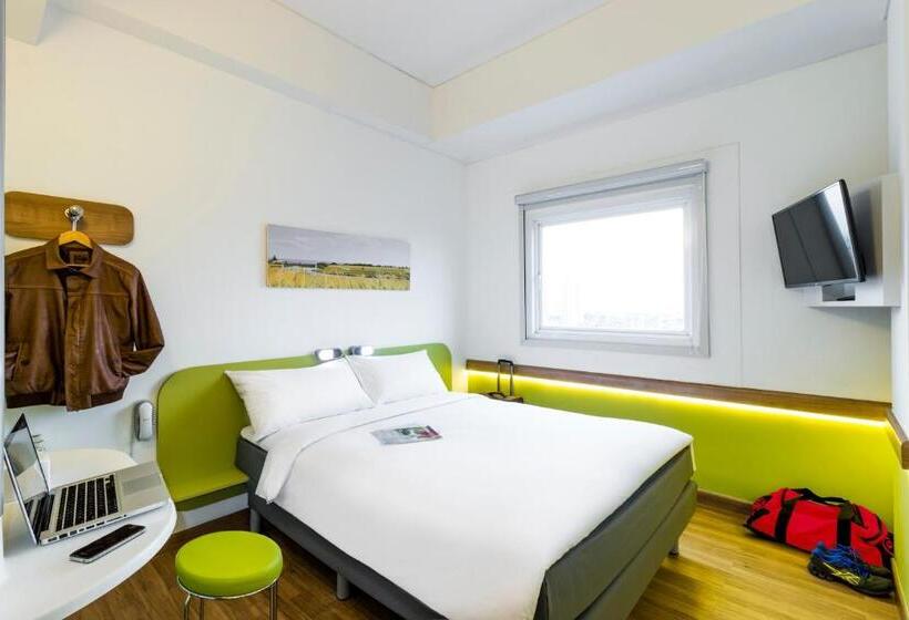 חדר קלאסי, Deka Hotel Surabaya Hr Muhammad