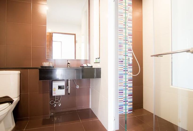 חדר משפחתי, The Phu Beach Hotel   Sha Plus