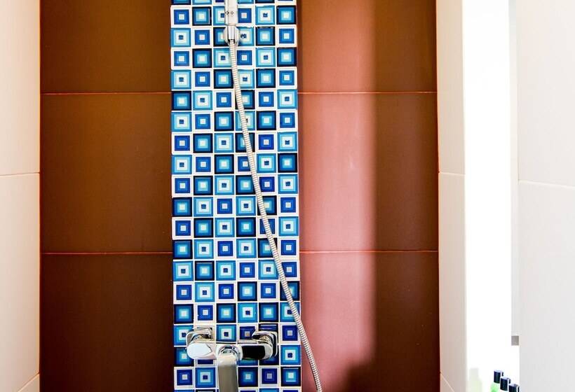 חדר סופריור נוף לבריכה, The Phu Beach Hotel   Sha Plus