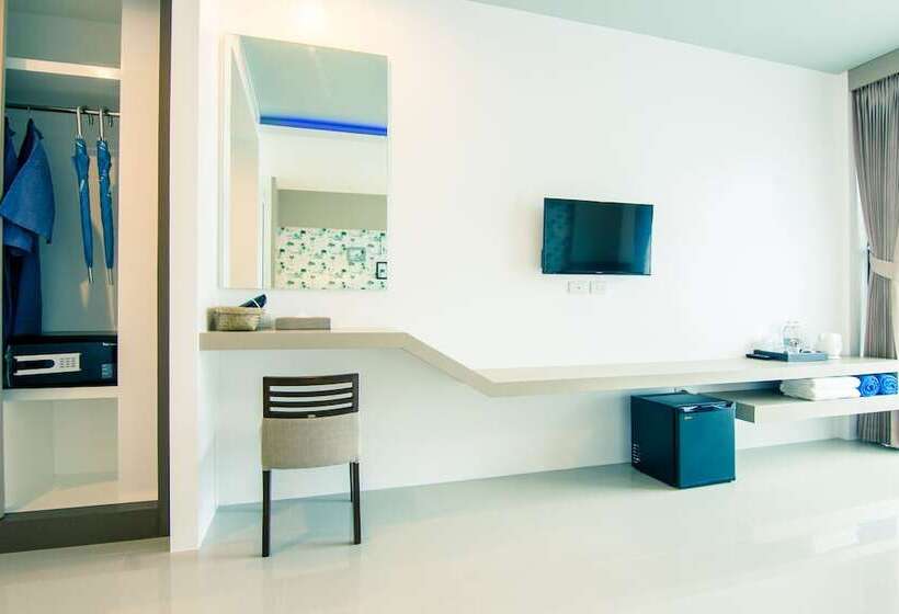 חדר משפחתי, The Phu Beach Hotel   Sha Plus