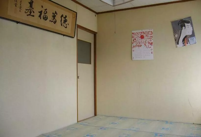 浴室共有ファミリールーム, Minshuku Mutsukari