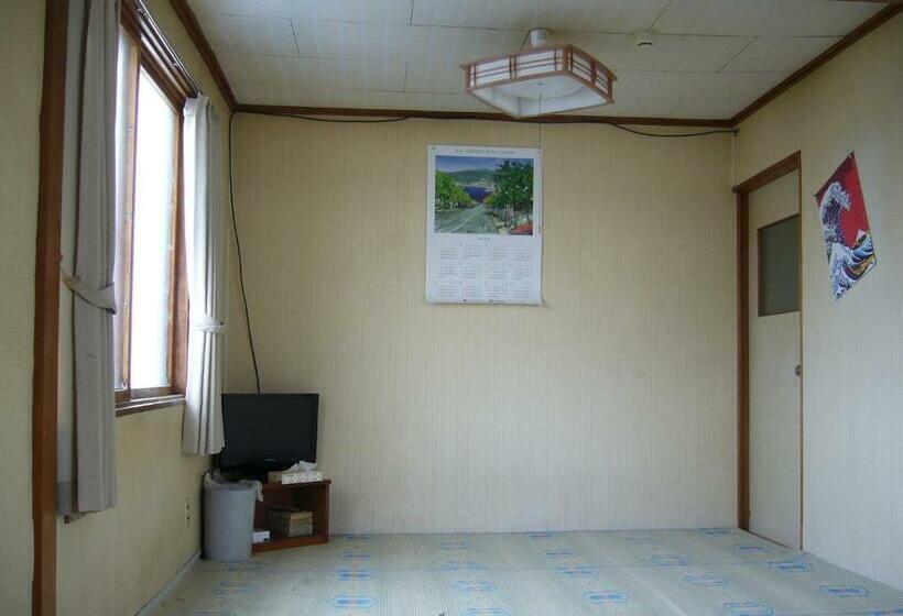 浴室共有ファミリールーム, Minshuku Mutsukari
