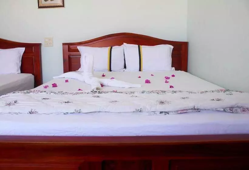 Standard Neljän Hengen Huone, Quoc Dinh Guesthouse
