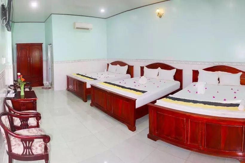 Perhehuone, Quoc Dinh Guesthouse