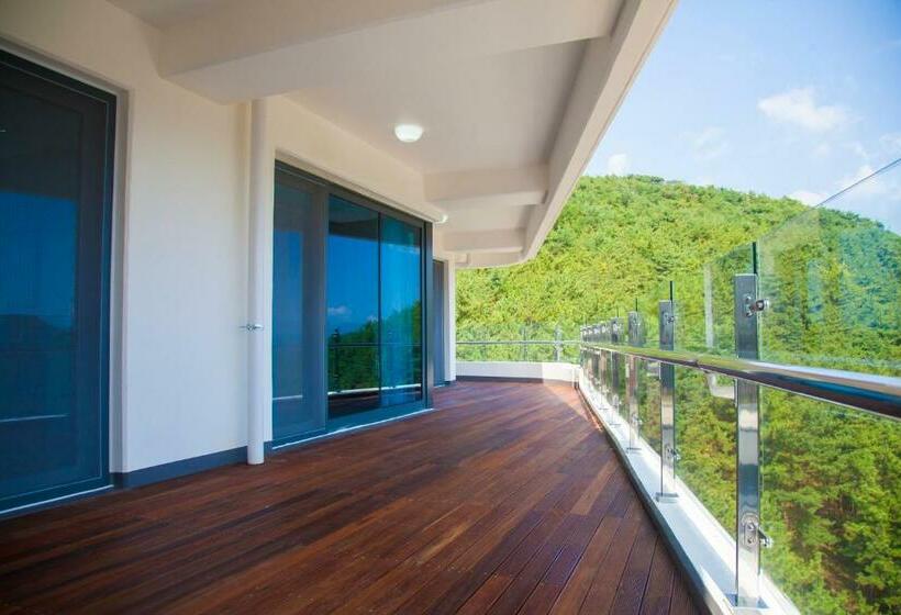 جناح غرفتين نوم, Dongwon Youthhostel