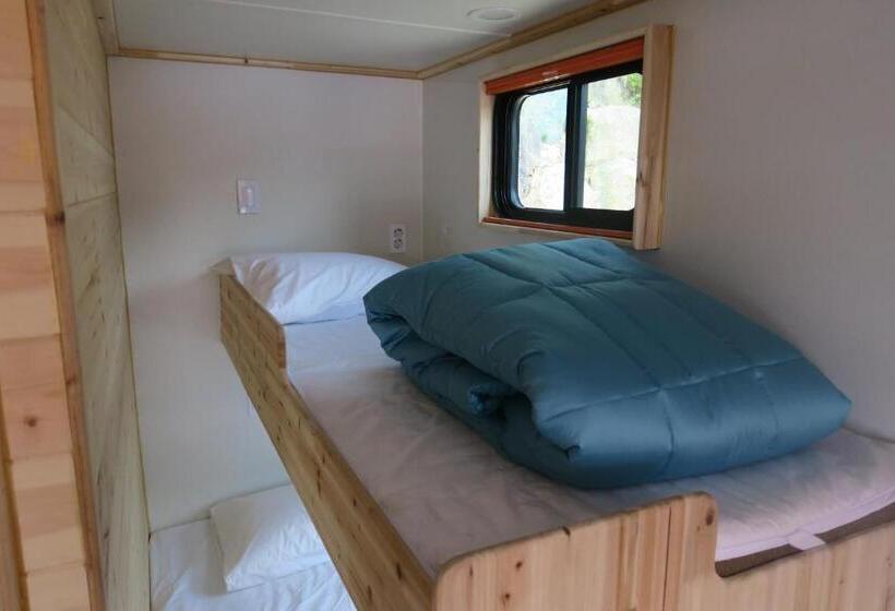 Номер Стандарт, Dongwon Youthhostel